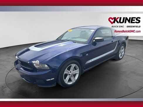 Used 2010 Ford Mustang Coupe RWD image 11