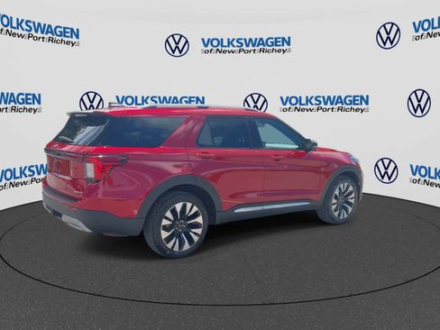 Used 2025 Ford Explorer Platinum w/ LUX Leather Package AWD/4WD image 8