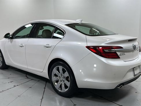Used 2017 Buick Regal Premium w/ Driver Confidence Package #1 image 7