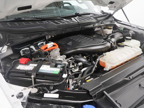 Used 2021 Ford F150 XLT w/ Equipment Group 302A High image 31