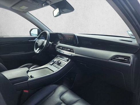 Used 2021 Hyundai Palisade Limited w/ Cargo Package FWD image 18