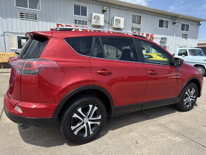 Used 2017 Toyota RAV4 LE w/ All Weather Liner Package FWD image 8