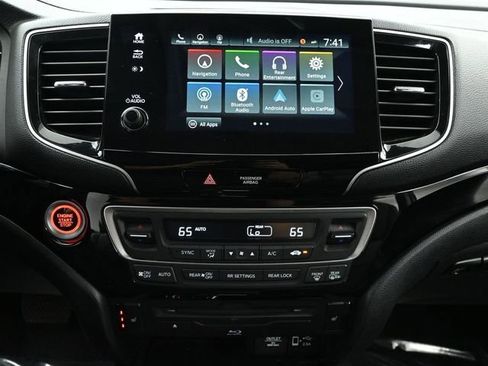 Used 2020 Honda Pilot Touring image 30