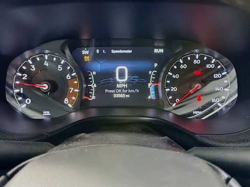 Used 2025 Jeep Compass Latitude w/ Convenience Group image 15