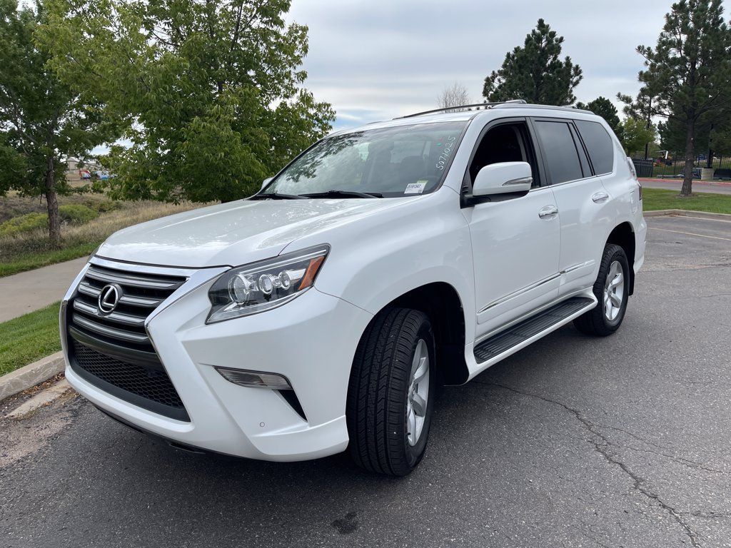 Used 2018 Lexus GX 460 w/ Navigation Package AWD/4WD image 2