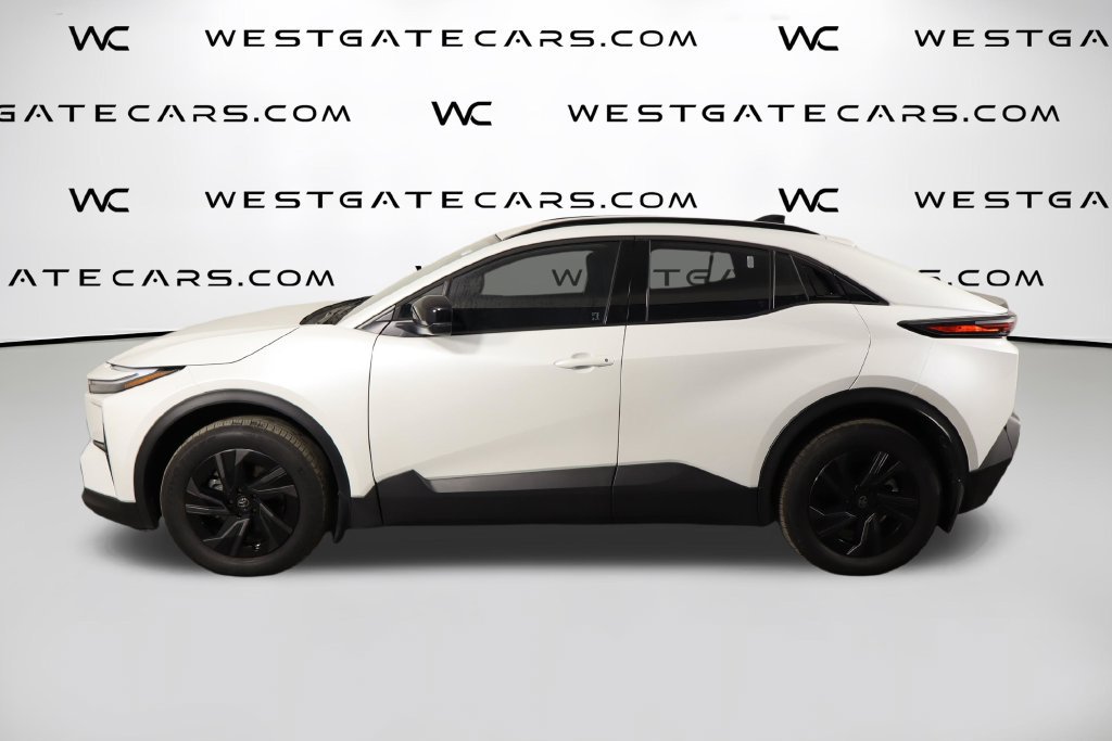Used 2026 Toyota C-HR AWD/4WD image 5