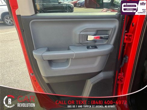 Used 2024 RAM 1500 Classic SLT RWD image 31