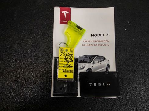 Used 2021 Tesla Model 3 Long Range image 43