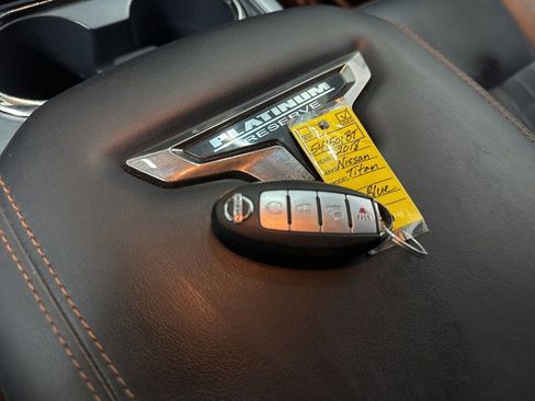 Used 2018 Nissan Titan Platinum Reserve AWD/4WD image 40