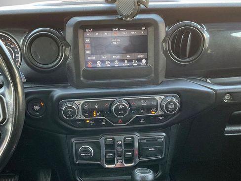 Certified 2021 Jeep Wrangler Unlimited Sport image 13