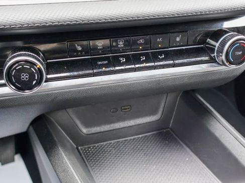 Certified 2025 Chevrolet Equinox LT FWD image 15