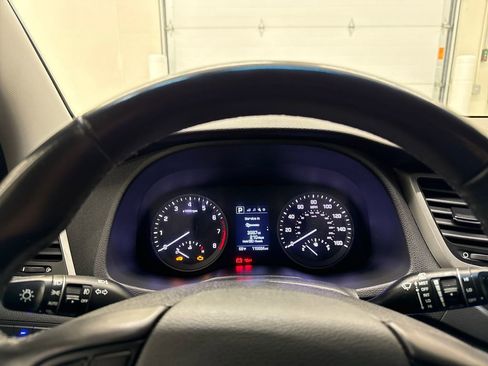 Used 2017 Hyundai Tucson Sport AWD/4WD image 16