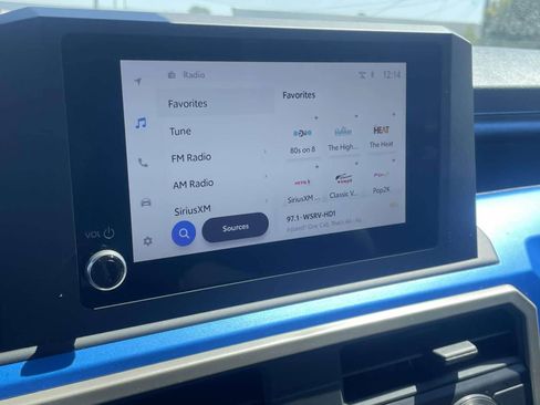 Used 2024 Toyota Tacoma TRD Off-Road image 15