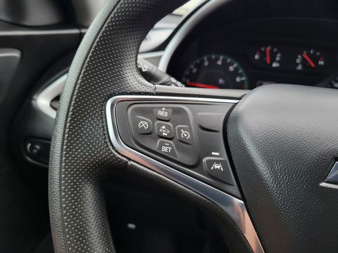 Used 2024 Chevrolet Malibu LT image 17