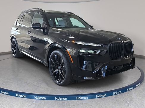 New 2026 BMW X7 xDrive40i w/ M Sport Package image 3