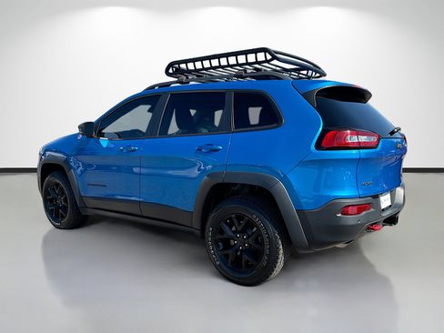 Used 2018 Jeep Cherokee Trailhawk w/ Quick Order Package 27L image 5