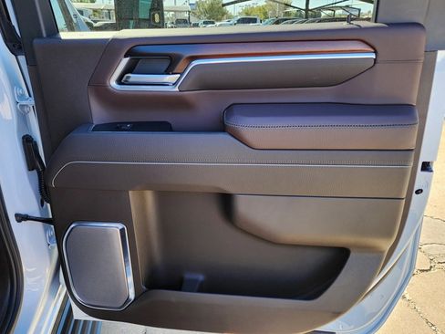 New 2026 GMC Sierra 2500 Denali w/ Denali Reserve Package image 45