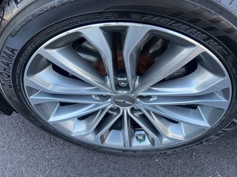 Used 2016 Hyundai Genesis 3.8 w/ Option Group 02 image 30