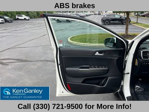 Used 2021 Kia Sportage S FWD image 23