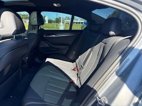 Certified 2023 BMW 530e xDrive w/ Premium Package AWD/4WD image 19