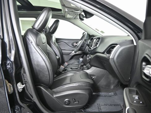 Used 2022 Jeep Cherokee Limited image 13