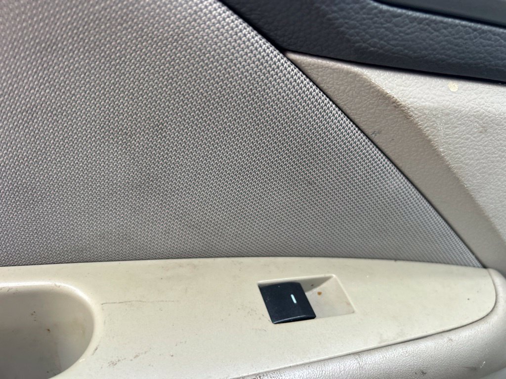 Used 2011 Ford Fusion S FWD image 20