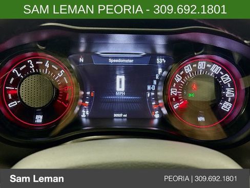 Used 2022 Dodge Challenger R/T w/ Performance Handling Group image 12