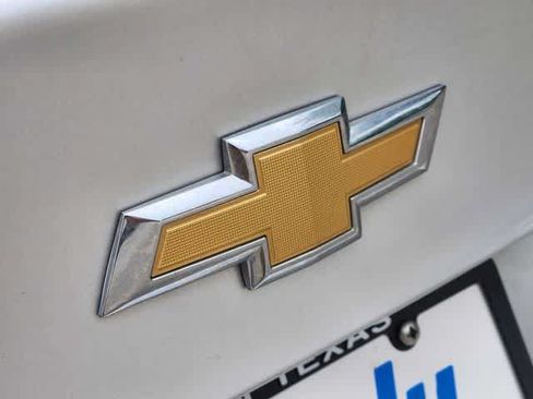 Used 2021 Chevrolet Malibu LS FWD image 11