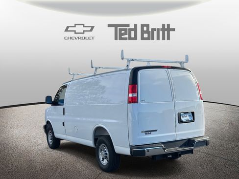 New 2025 Chevrolet Express 2500 Work Van w/ Driver Convenience Package image 6