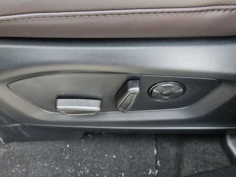 New 2026 Ford Explorer Platinum image 27