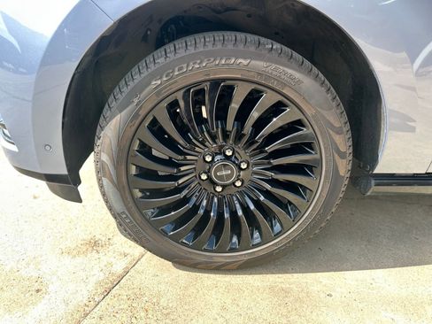 Used 2021 Lincoln Navigator L Black Label w/ Cargo Convenience Package image 26