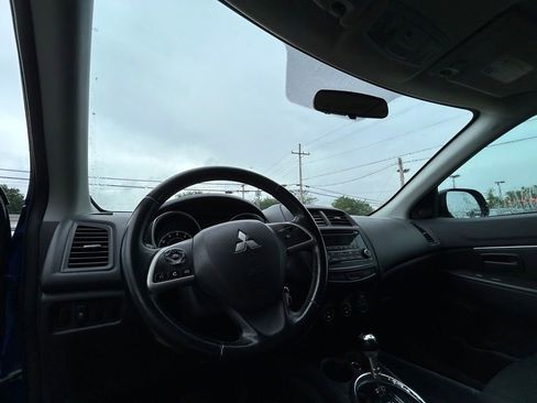 Used 2015 Mitsubishi Outlander Sport ES FWD image 14