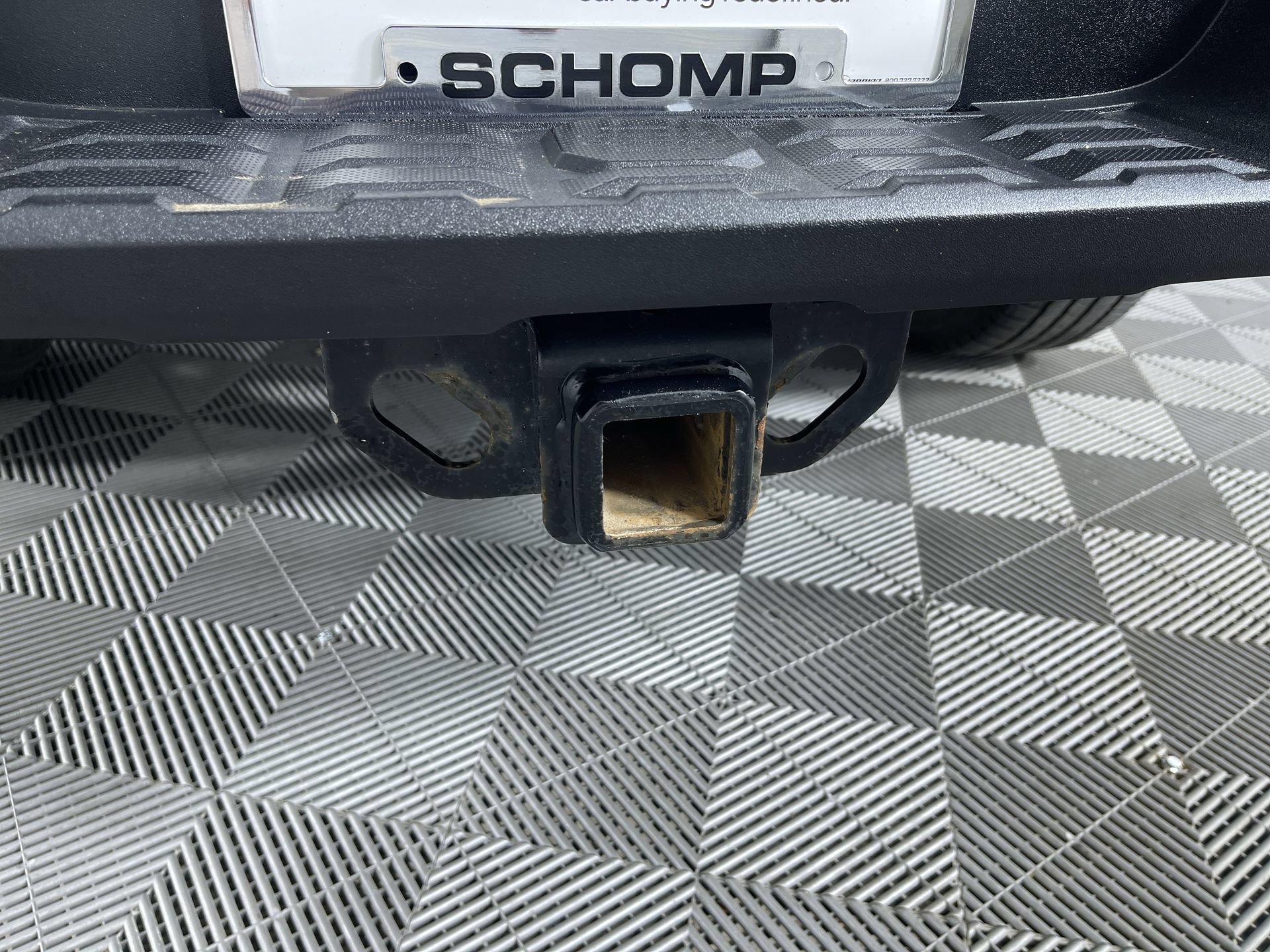 Used 2018 Toyota Tacoma TRD Sport AWD/4WD image 24