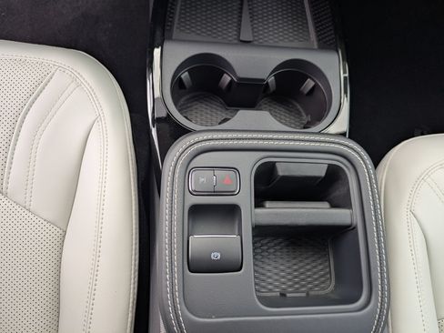 Certified 2025 Ford Mustang Mach-E Premium AWD/4WD image 25