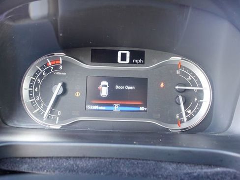 Used 2016 Honda Pilot Touring image 15