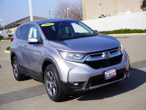 Used 2018 Honda CR-V EX image 1