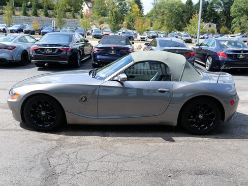 Used 2004 BMW Z4 2.5i image 90
