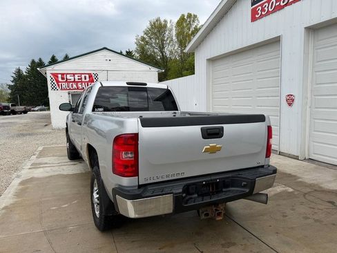 Used 2013 Chevrolet Silverado 2500 LT w/ Interior Plus Package AWD/4WD image 4