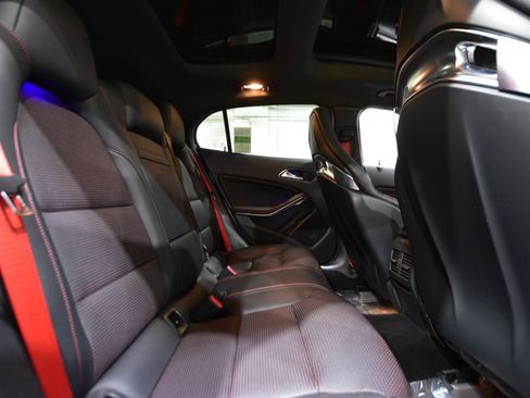 Used 2018 Mercedes-Benz GLA 45 AMG 4MATIC image 49