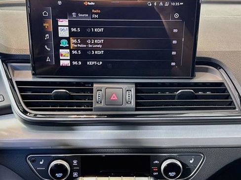 Used 2025 Audi Q5 2.0T Premium w/ Convenience Plus Package AWD/4WD image 15