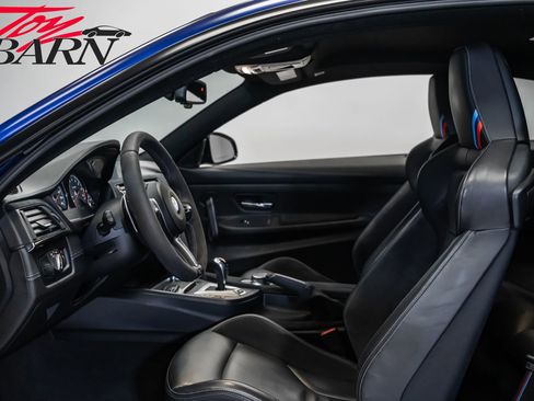 Used 2019 BMW M4 CS w/ Executive Package image 28