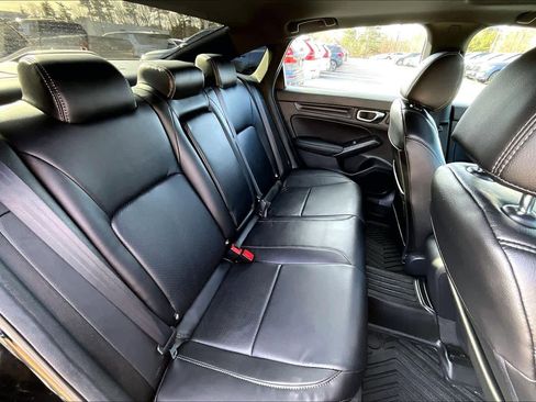 Used 2025 Honda Civic Sport image 17