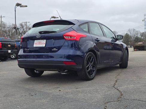 Used 2016 Ford Focus SE w/ Equipment Group 201A image 9