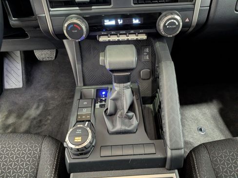 Used 2025 Toyota 4Runner SR5 image 22