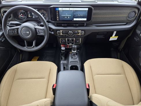 New 2026 Jeep Gladiator Willys AWD/4WD image 32