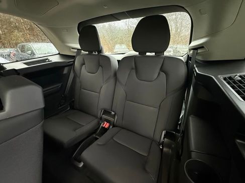 New 2026 Volvo XC90 B6 Plus w/ Protection Package image 29