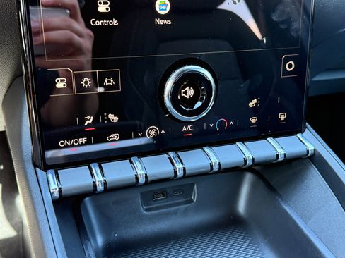 New 2026 GMC Terrain Elevation w/ LPO, Floor Liner Package image 30