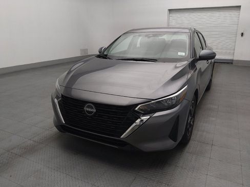 Used 2025 Nissan Sentra SV FWD image 15