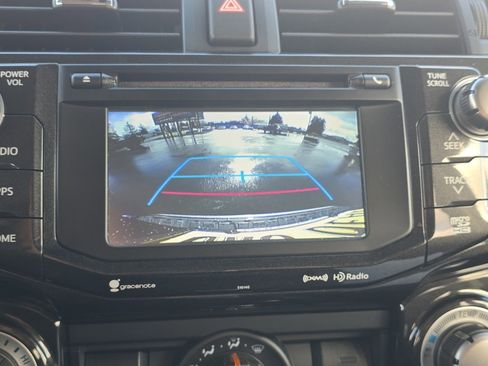 Certified 2018 Toyota 4Runner TRD Off-Road image 29