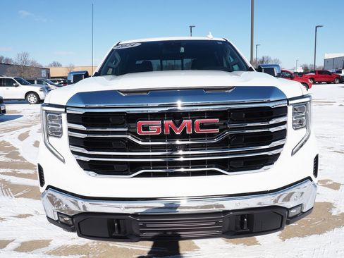 Used 2024 GMC Sierra 1500 SLT w/ SLT Premium Plus Package image 2